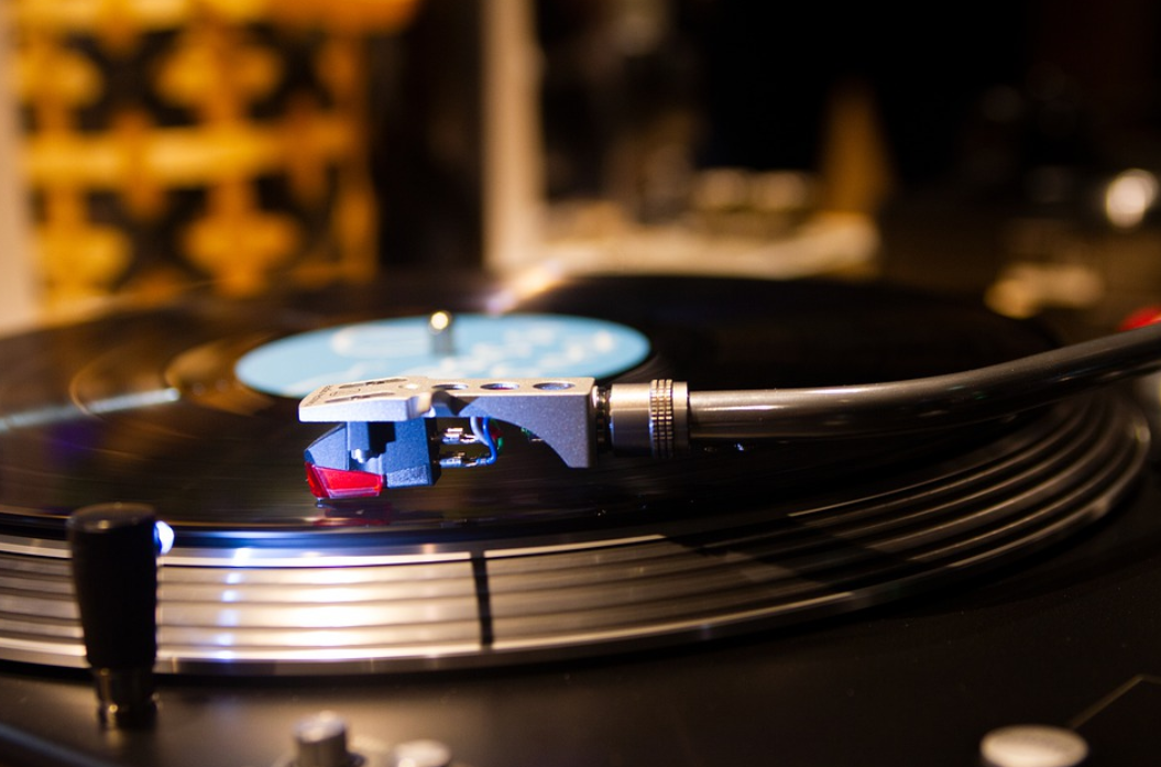Audio-Technica record player is good and cheap player